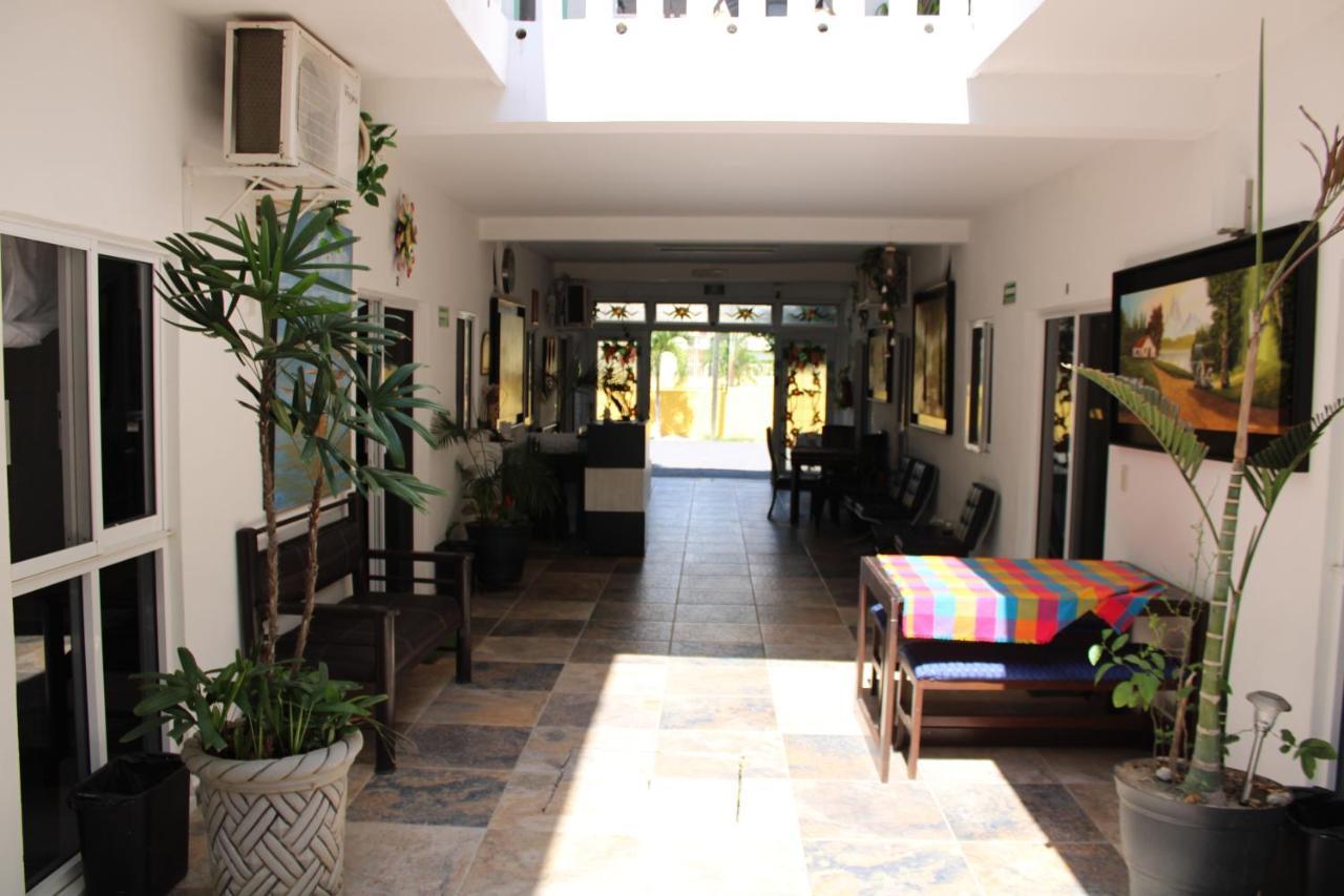 סן פטריסיו מלקווה Hotel & Suites Vayor מראה חיצוני תמונה